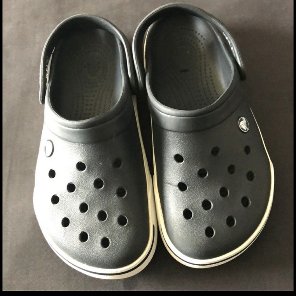 Crocs clogs